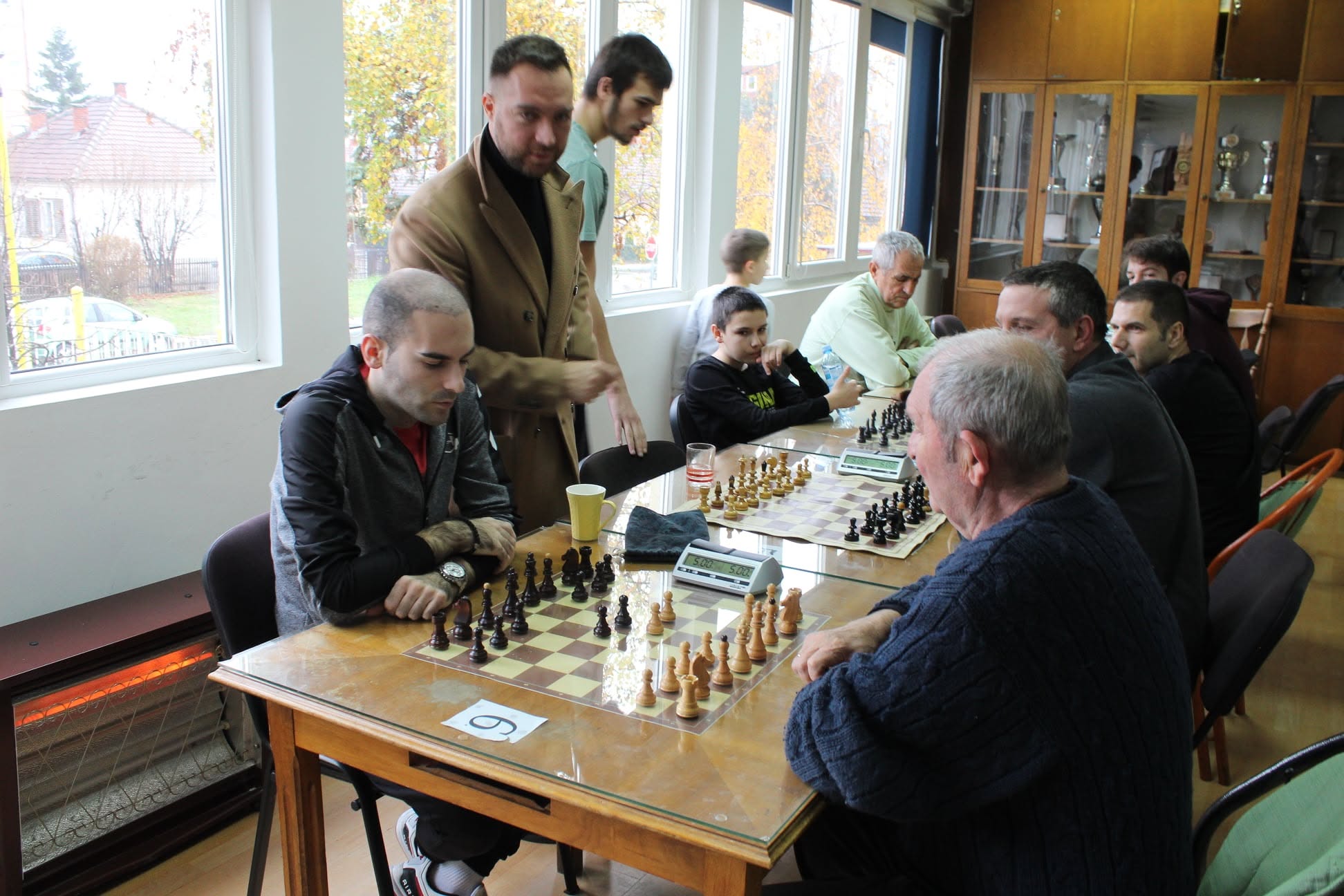 Prvo kola prva tabla